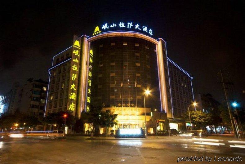 Minshan Lhasa Grand Hotel 成都 外观 照片