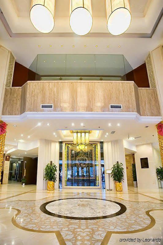 Minshan Lhasa Grand Hotel 成都 内观 照片